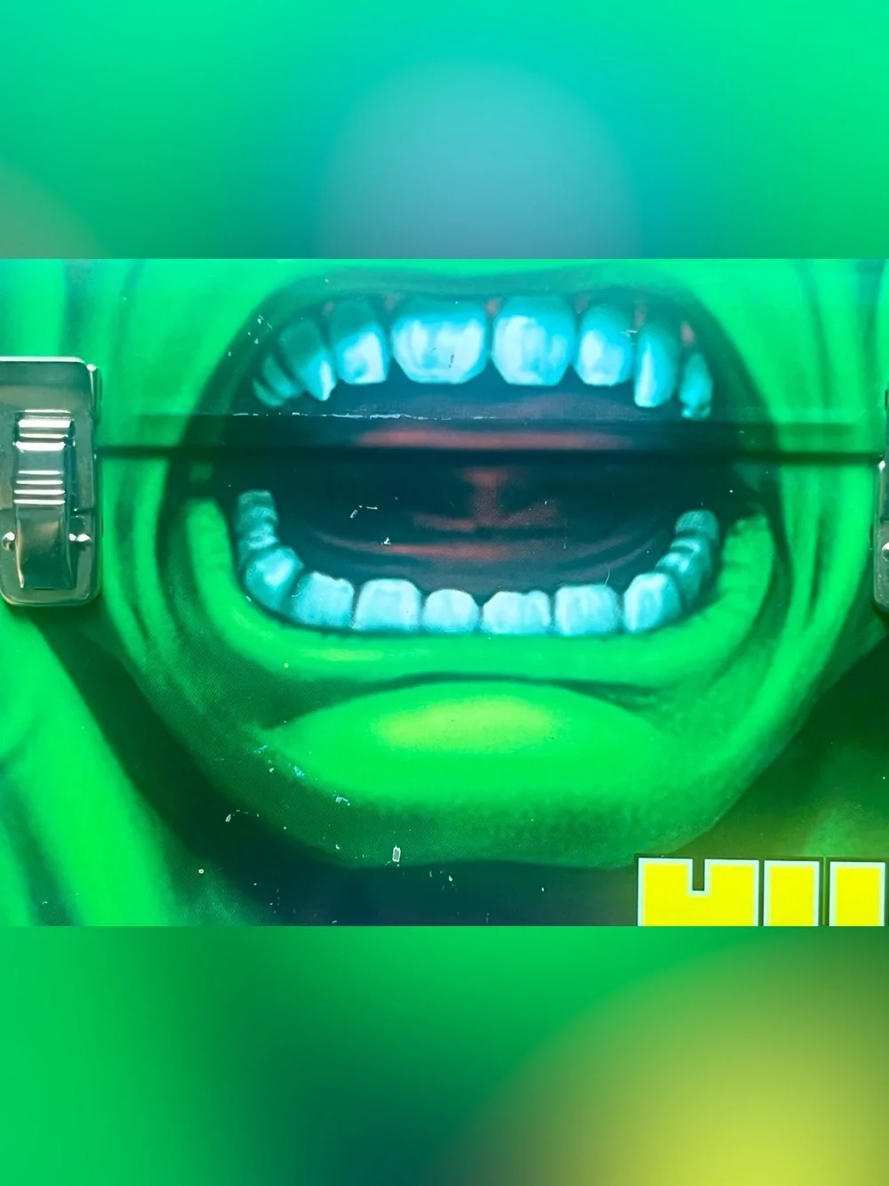 2003 The Incredible Hulk Tin Dome Lunch Box
